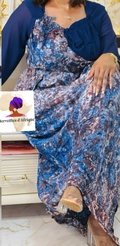 Robe Melfa bleue en manches mousseline