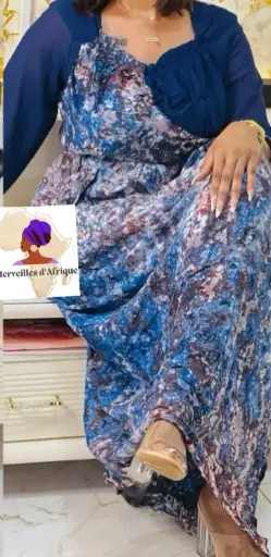 Robe Melfa bleue en manches mousseline