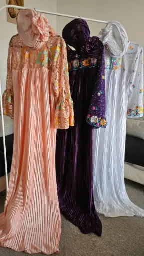 Robe Satin Gaufrée Rose