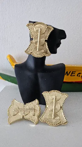 Parure 1 - Boucle d'oreilles + bague